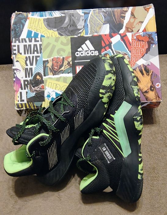 adidas D.O.N. Issue #1 Stealth Spider Man
Stealth Spider Man