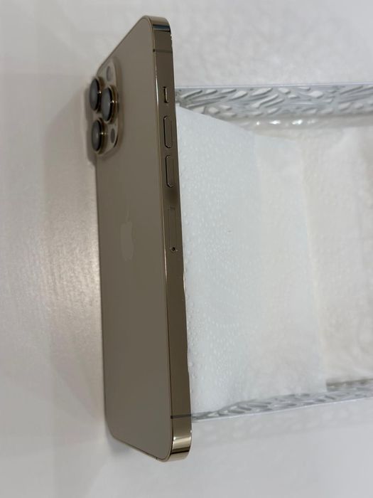 iPhone 13 Pro max Gold 256gb