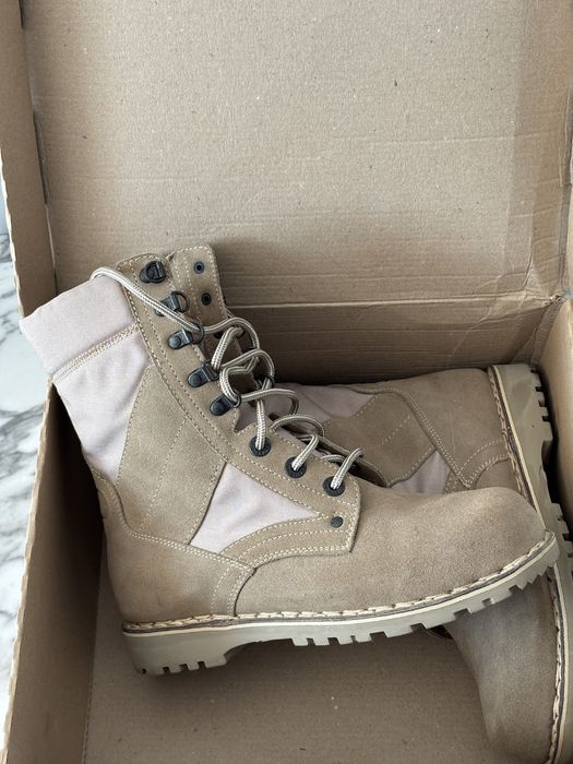 Încălțăminte tactică / insulete / bocanci tactici