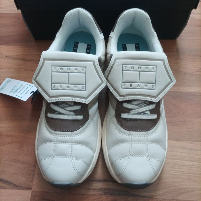 Tommy Hilfiger N42 естествена кожа маратонки