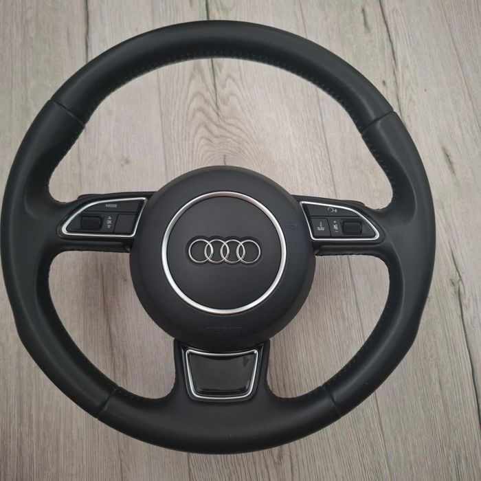 Volan Audi A4/A5 Cu padele