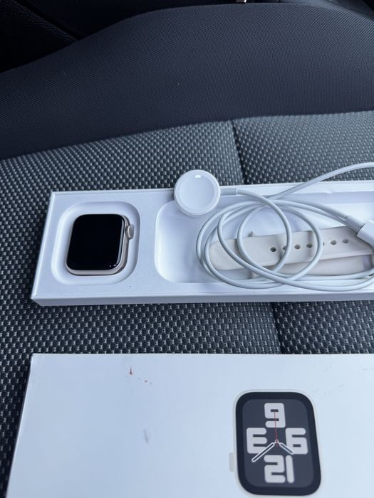 Apple watch se gen 2,  40 mm