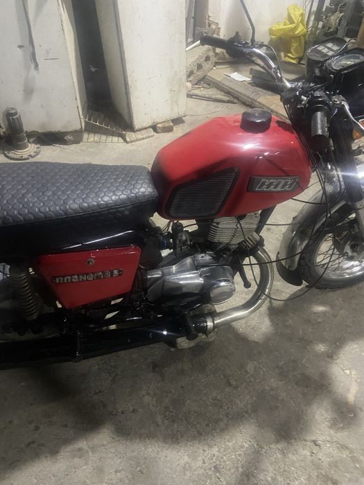 ij mototsekl rangi qizil baloni yangi