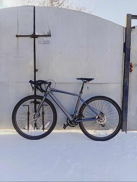 Продам шоссейный велосипед.