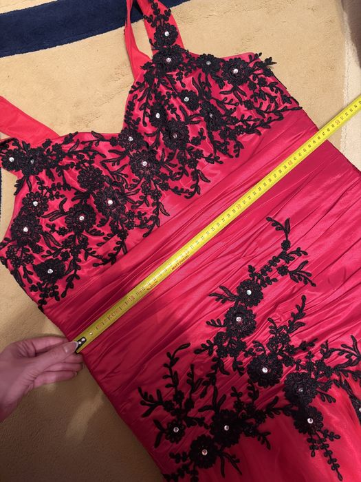 Rochie eleganta de ocazie