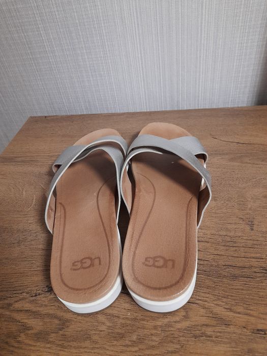 UGG Kari дамски чехли 41 номер.