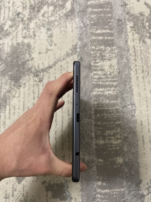 продам планшет samsung tab a7 lite
