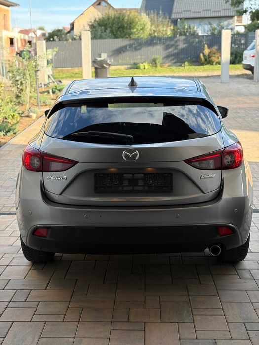 MAZDA 3 2016 — imagine 2