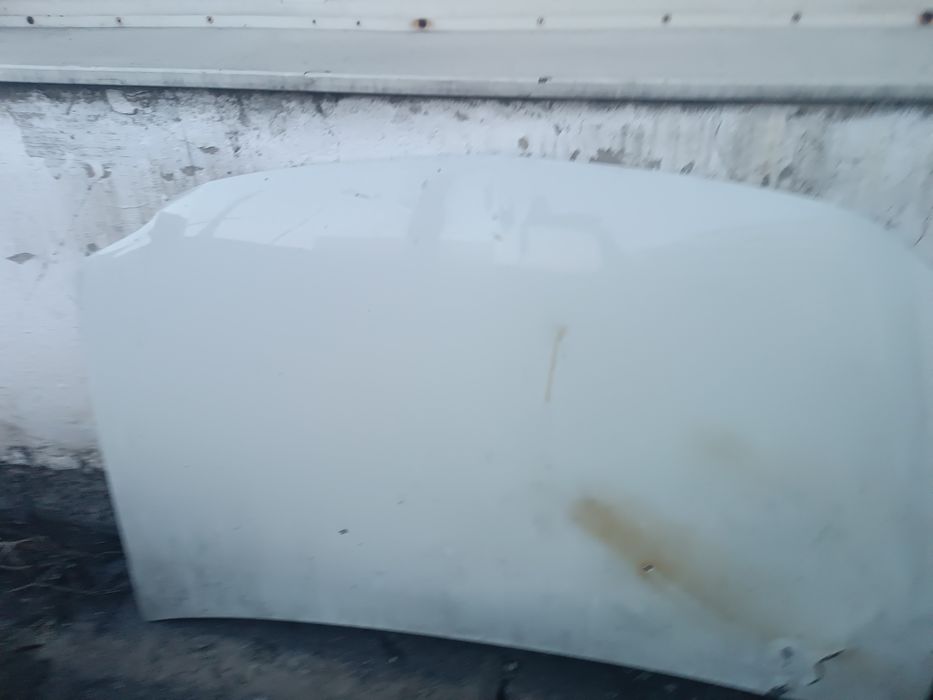 Капот на лада Ларгус