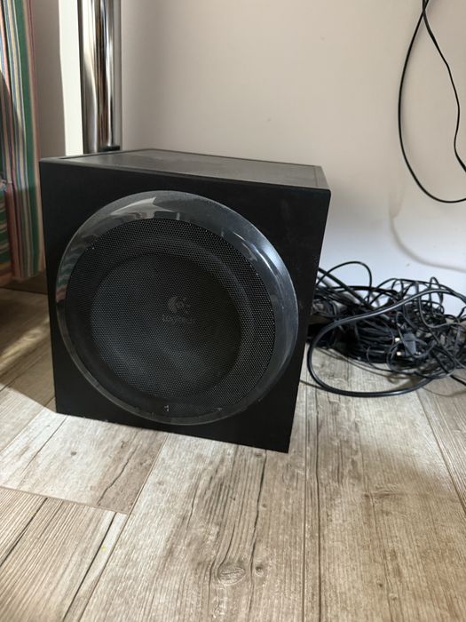 Logitech Z906 5.1
