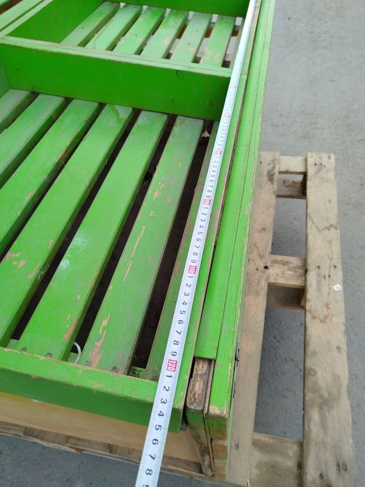 Meva sabzavotlar uchun vetrina stillaj