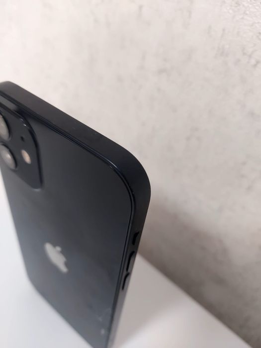 IPhone 12 почти идеал