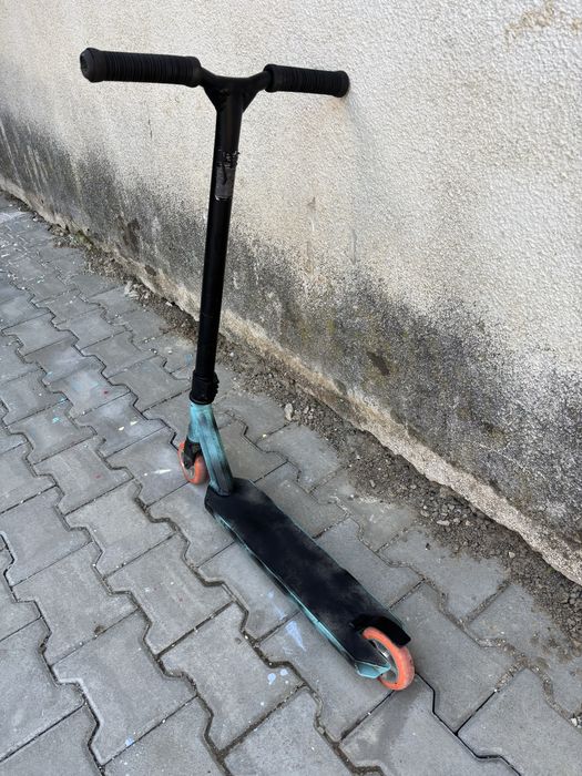 trotineta de scheme custom