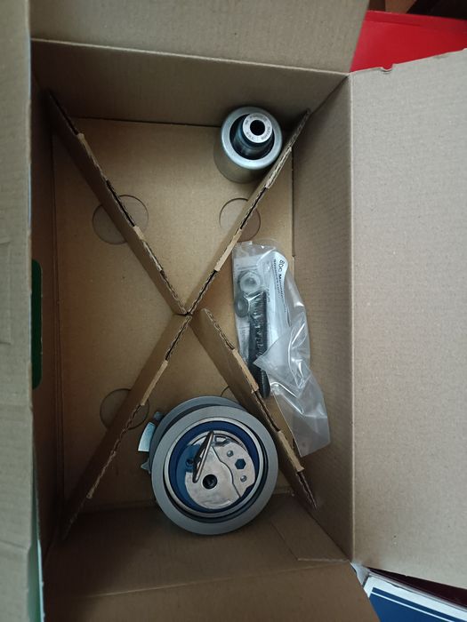 Ангренажен ремък с ролки INA и водна помпа Meyle за VAG и Ford 1.9 131