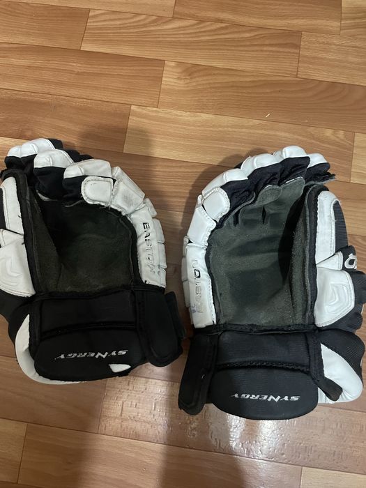 Краги хоккейные 14 или 15 размер