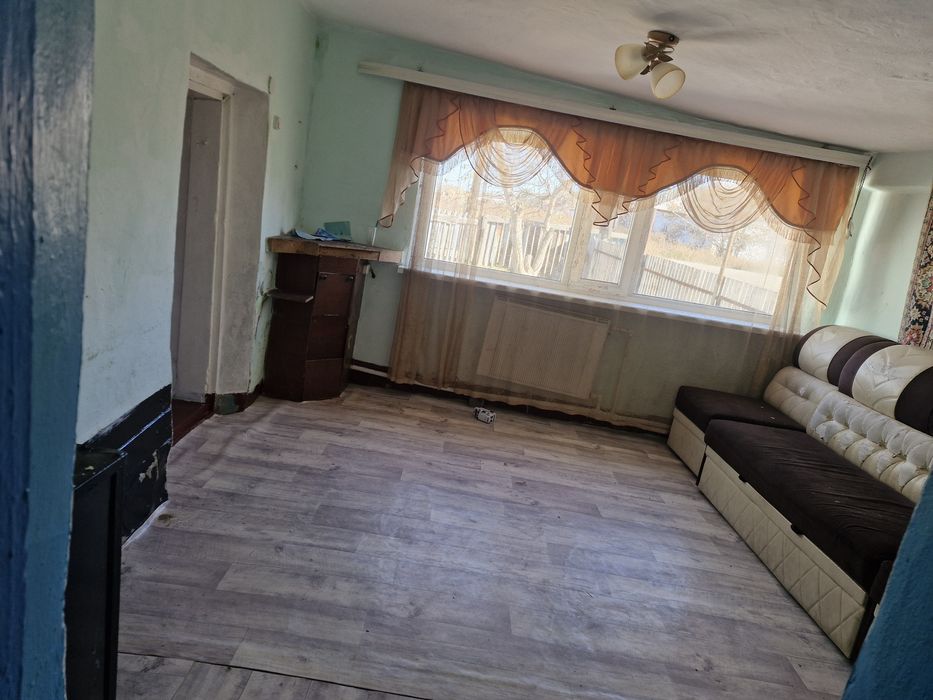 Продаётся дом( землянка)