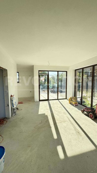 Продава се Къща в с. Скутаре, Област Пловдив - 98 кв.м за 2168 €/кв.м - Снимка #2