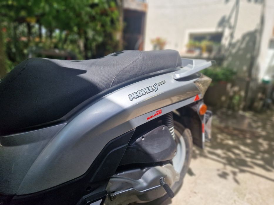 Kymco People S 200