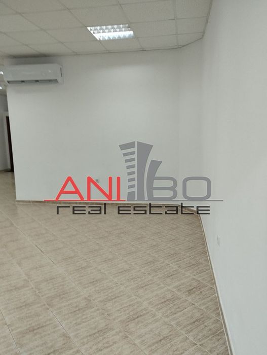 Магазин в Варна-Левски площ 75 цена 2999