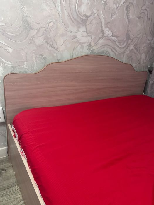 Продам кровать срочно