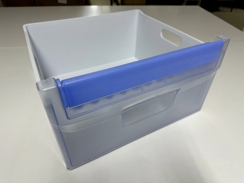 Set complet de polite si sertare pentru combina frigorifica Indesit