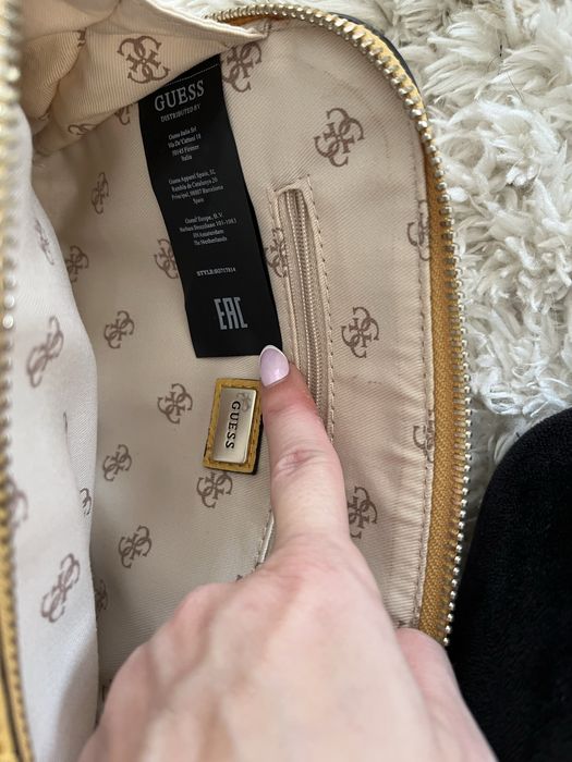 Geanta Guess originala