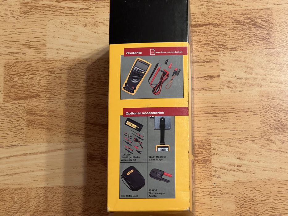 FLUKE 179 / True-rms Multimeter with backlight and temperature
