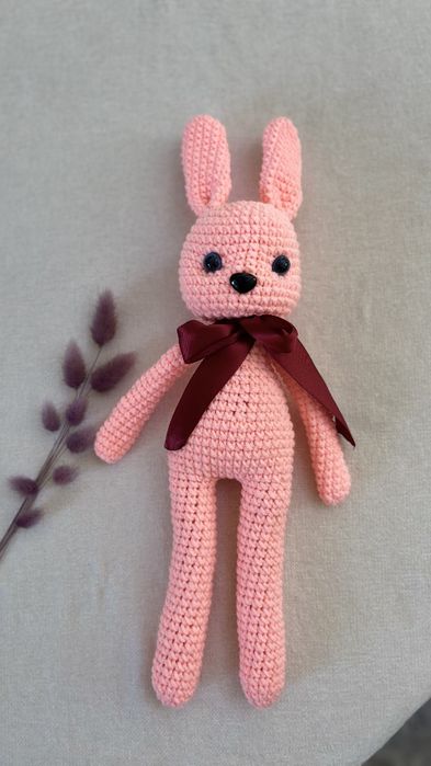 Вязанные зайчики ручная работа