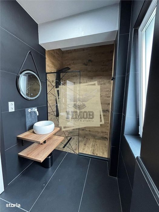 Apartament nou 3 camere balcon si parcare in zona Rahovei