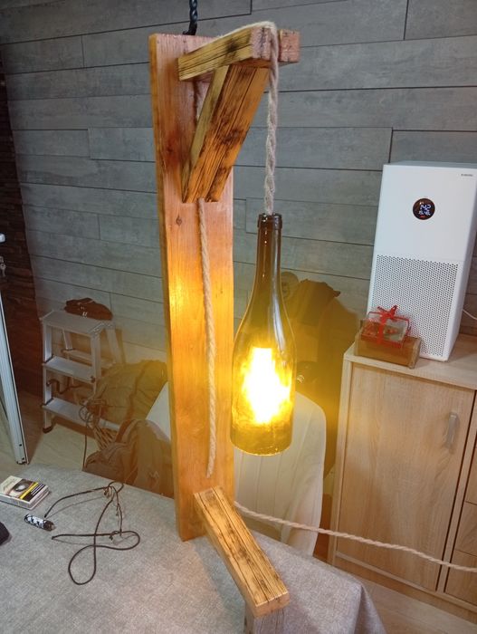 Ръчно изработени лампи.