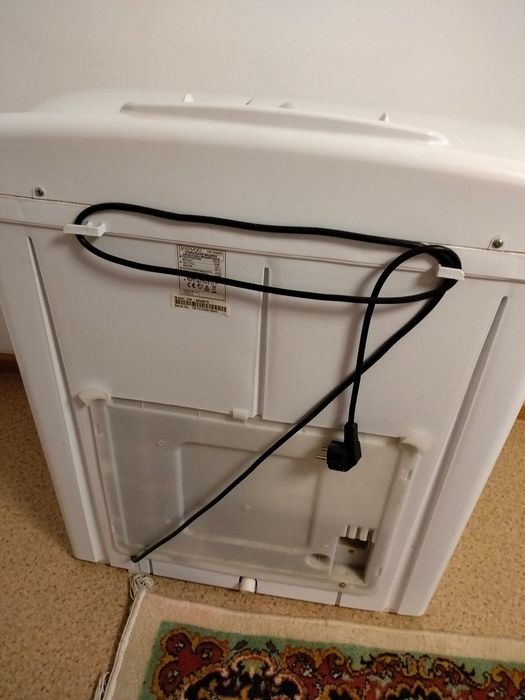 Продам стиральную машинку