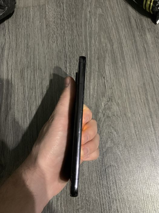 Продается Самсунг s22