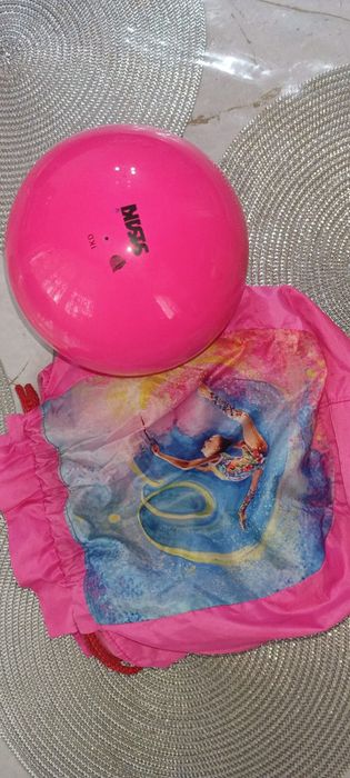 Продам гимнастические принадлежности