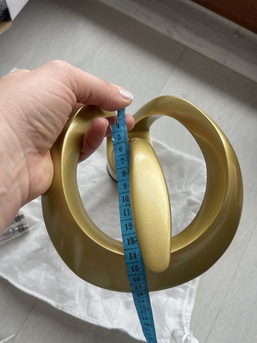 Baterie aurie cascada moderna