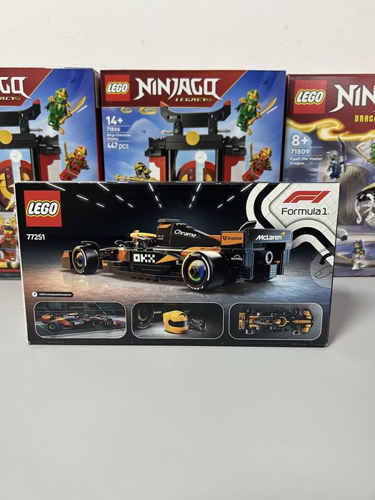 Vând Lego F1 - 77251