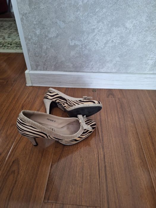 Туфли женские