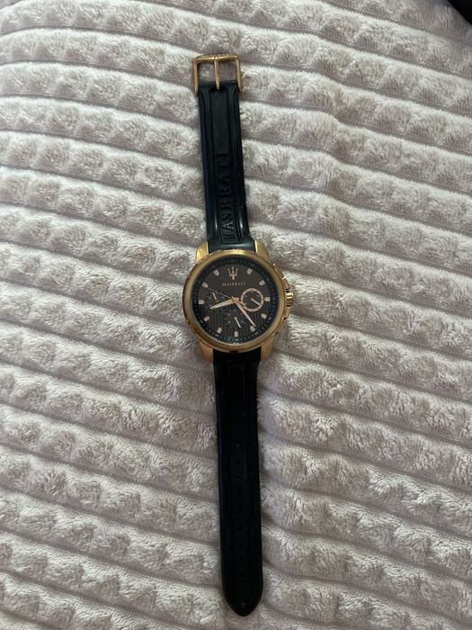 Часовник Maserati