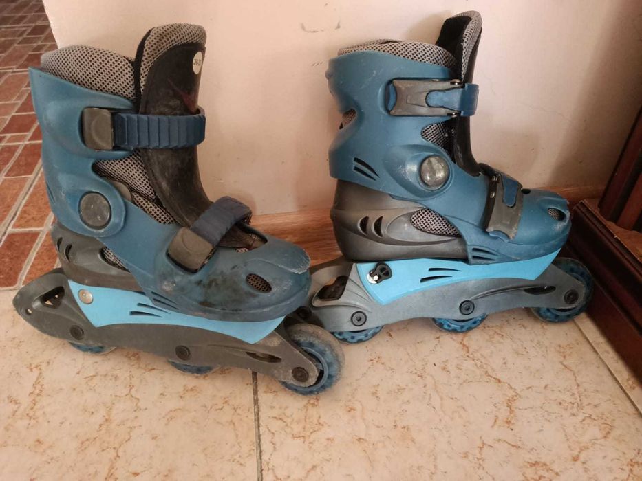 роликовые коньки