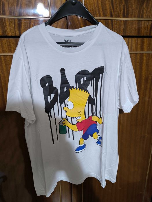 Нови тениски , не обличани