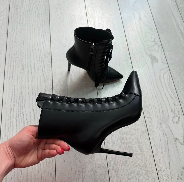 Продам осень Ботфорты туфли