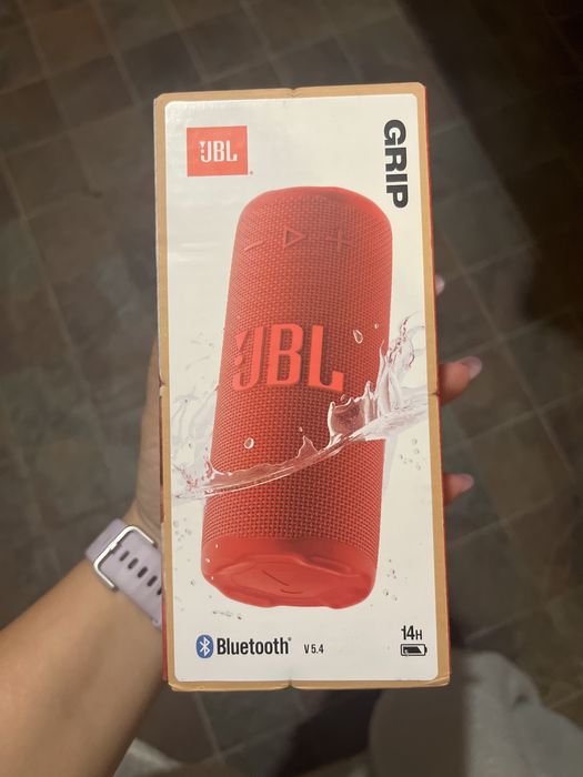 JBL grip.