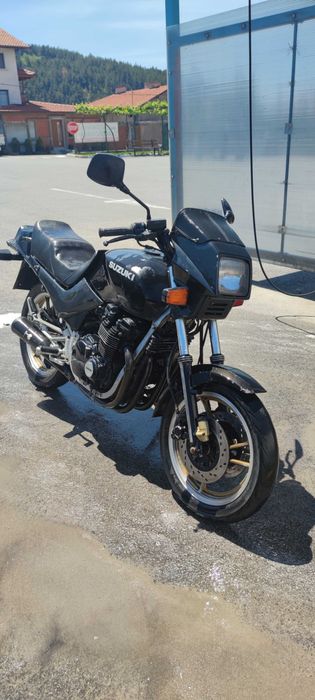 Suzuki GSX 550 ES на части