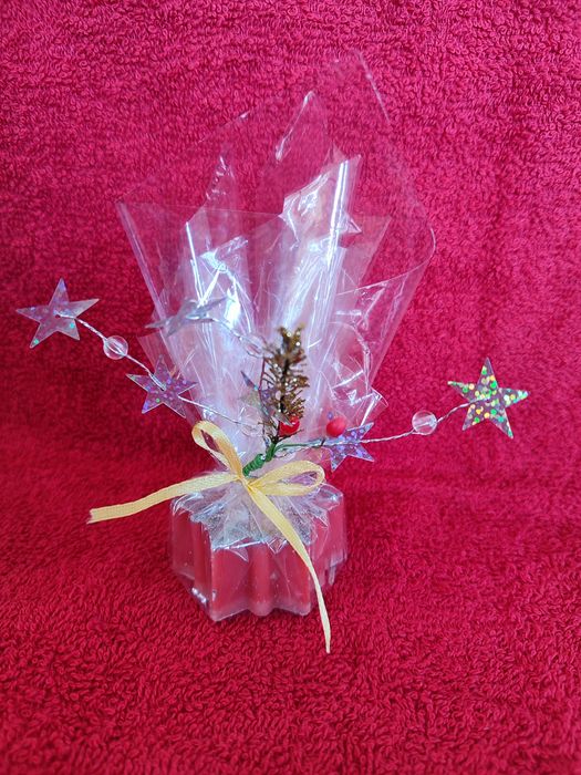 Коледни свещи - подаръчета