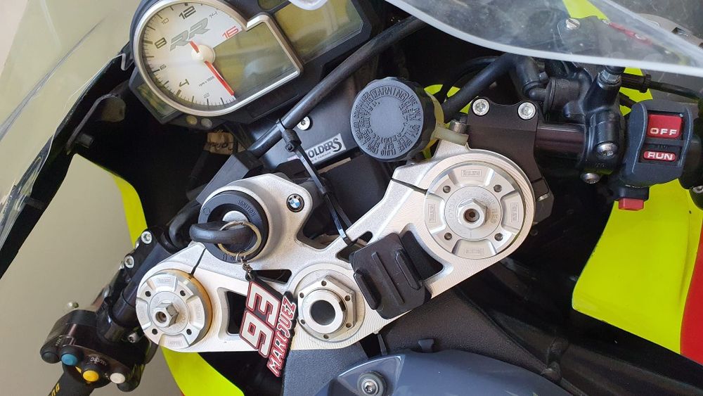 Vând BMW s1000rr circuit an 2015 preț 8000 euro