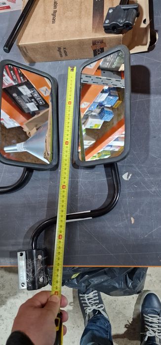 Oglinda cu brat  stinga dreapta tractor utilaje agricole preț 150 lei