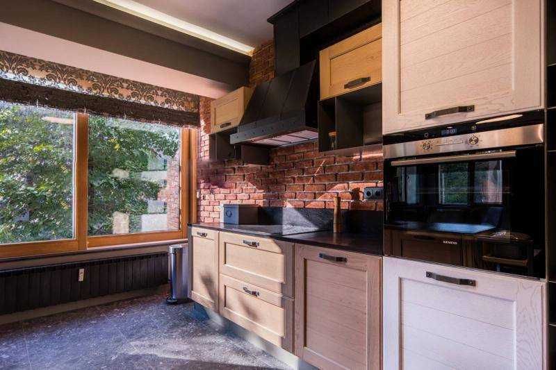 Продава се Тристаен апартамент в София, Толстой - 85 кв.м за 1706 €/кв.м - Снимка #4