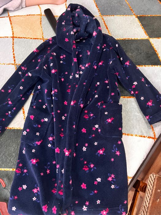 Pluover,geacă ,halat