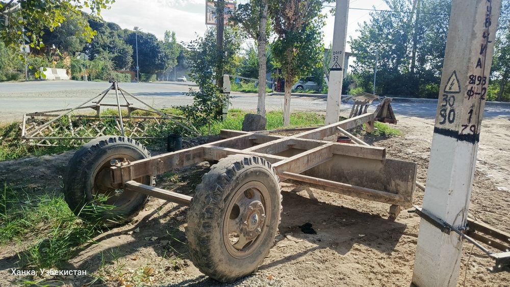 Планер сотилади 8милён