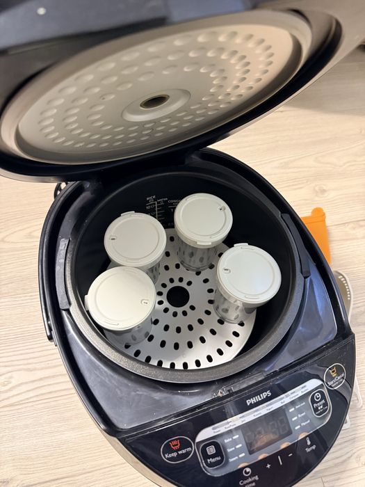 Multicooker Philips 5 litri, 15 programe