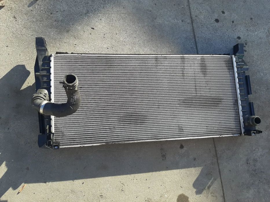radiator apa 2.0 d bmw f40 2022  1711858632405